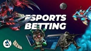 Mobile-responsive slot gaming interface